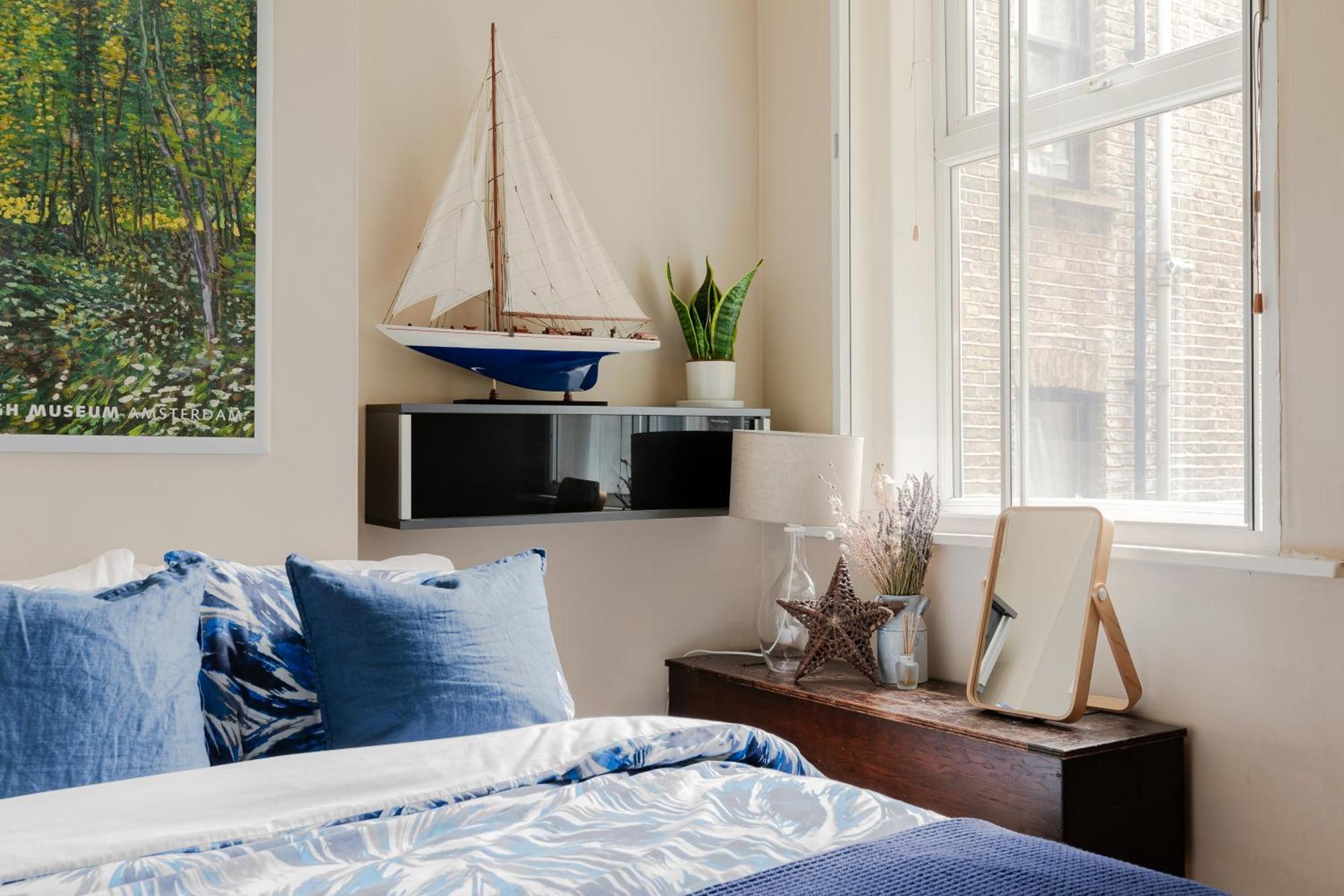 Апартаменты Artistic Pied-A-Terre, Steps From The Tube, Moments From London'S Heart Экстерьер фото