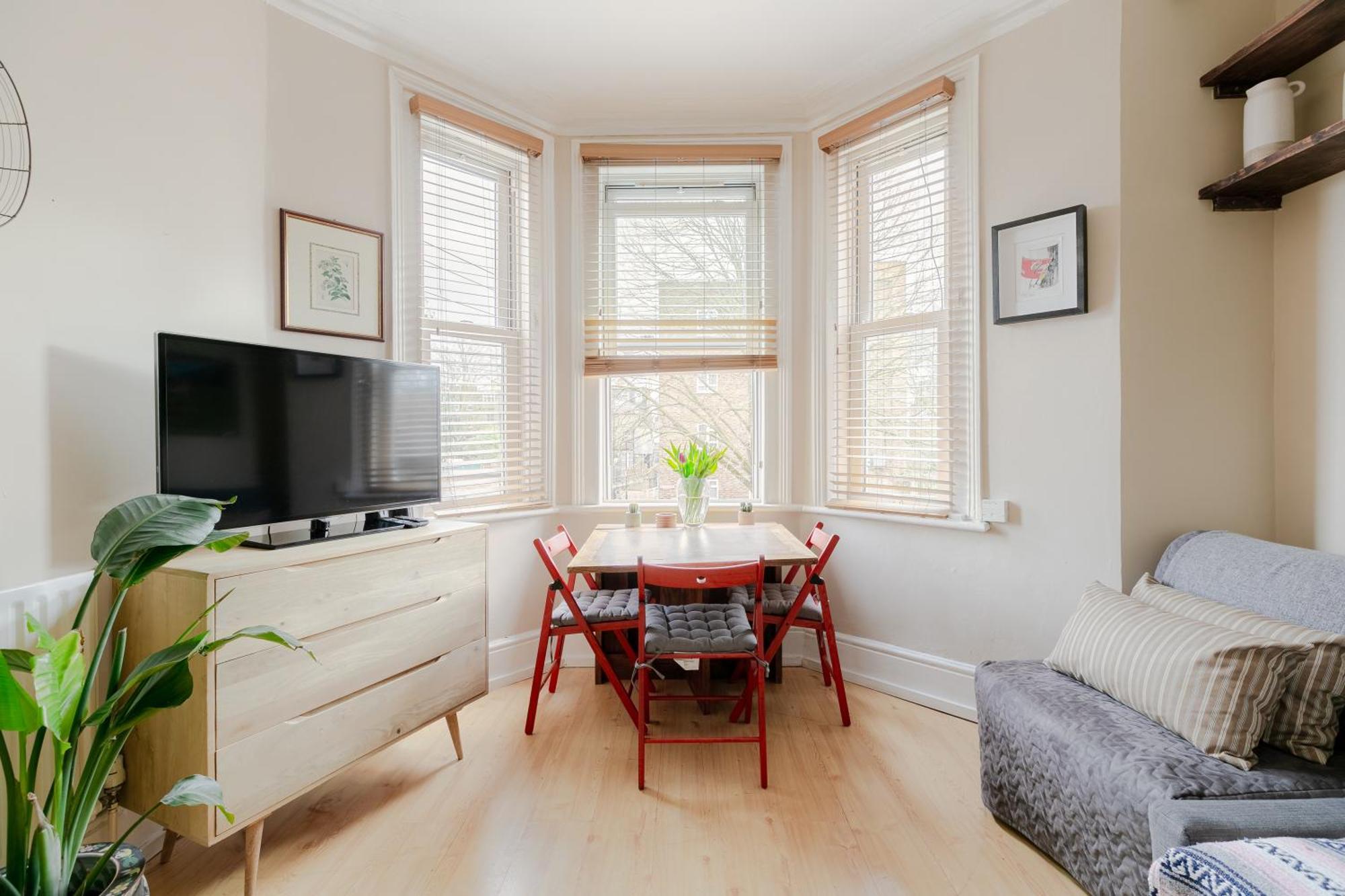 Апартаменты Artistic Pied-A-Terre, Steps From The Tube, Moments From London'S Heart Экстерьер фото