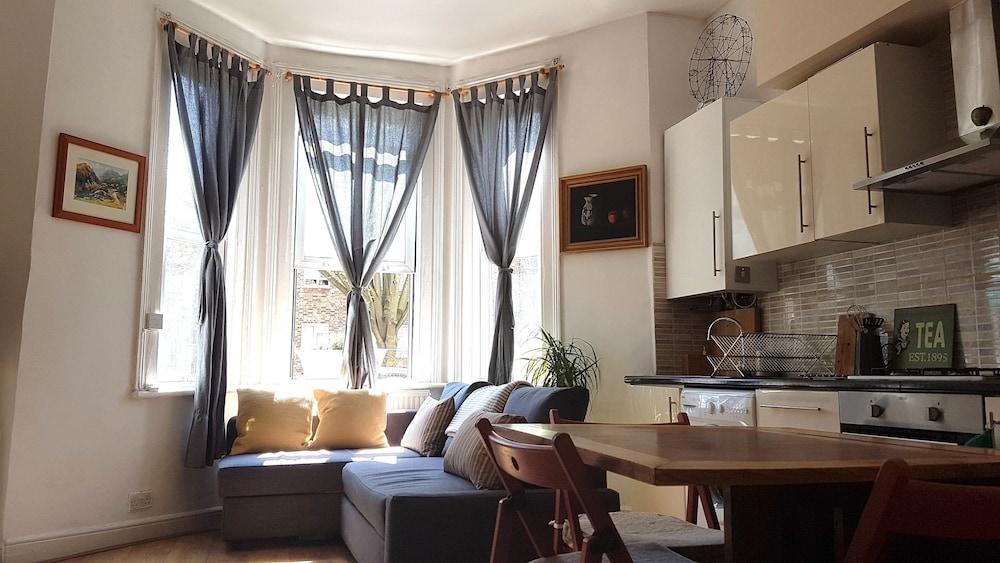 Апартаменты Artistic Pied-A-Terre, Steps From The Tube, Moments From London'S Heart Экстерьер фото